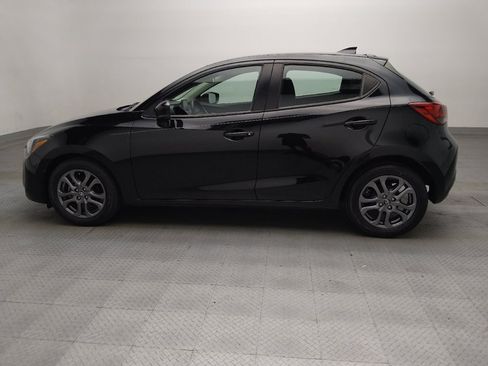 Used 2020 Toyota Yaris LE FWD image 3
