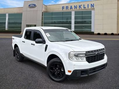 Certified 2022 Ford Maverick XLT w/ Equipment Group 300A Standard