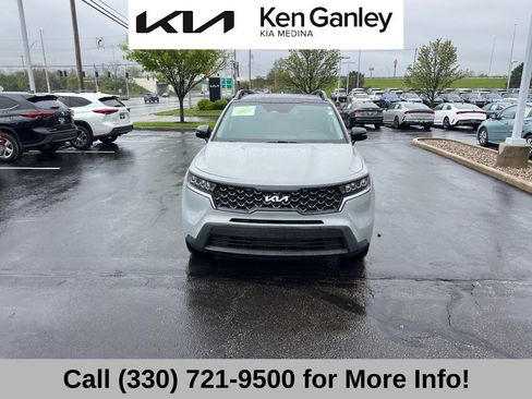 Certified 2023 Kia Sorento S w/ Panoramic Sunroof Package AWD/4WD image 5