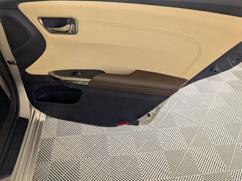 Used 2013 Toyota Avalon XLE Premium FWD image 26