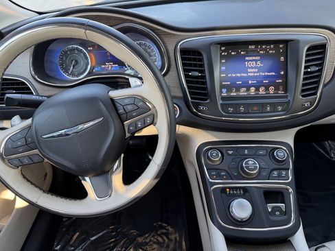 Used 2015 Chrysler 200 C w/ Navigation & Sound Group I image 89