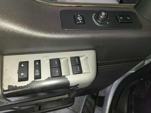 Used 2016 Ford F250 Lariat w/ Lariat Ultimate Package AWD/4WD image 30