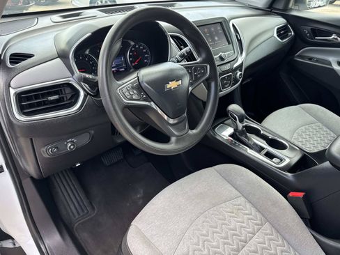 Used 2024 Chevrolet Equinox LS w/ LS Convenience Package FWD image 17
