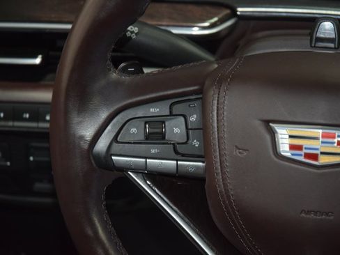 Used 2023 Cadillac Escalade Sport Platinum w/ LPO, ONYX Package image 36