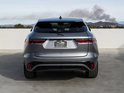 Used 2025 Jaguar F-PACE R-Dynamic S AWD/4WD image 4