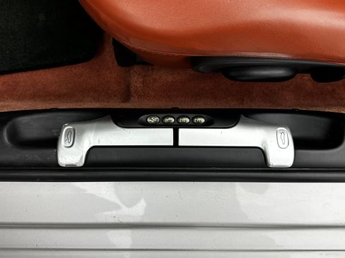 Used 1998 Porsche Boxster image 11