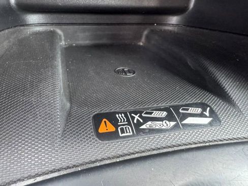 Used 2019 Chevrolet Equinox Premier image 23