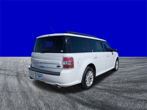 Certified 2019 Ford Flex SE image 4