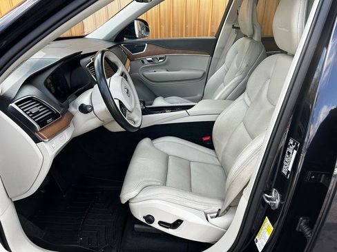 Used 2017 Volvo XC90 T6 Inscription w/ Vision Package image 17