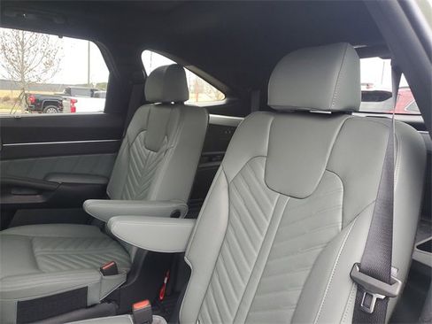 Certified 2025 Kia Sorento SX Prestige w/ Sage Leather Package image 12