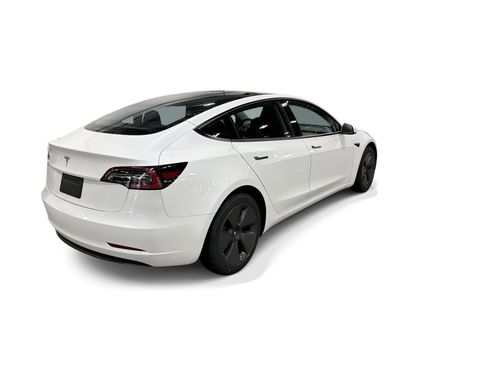 Certified 2023 Tesla Model 3 Standard Range RWD image 6