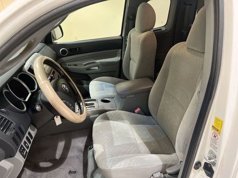 Used 2011 Toyota Tacoma 2WD Access Cab w/ SR5 Pkg #2 image 15
