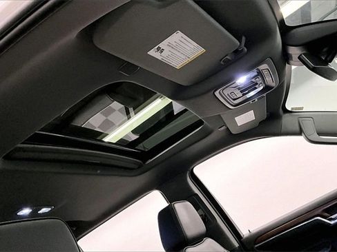 Used 2023 GMC Sierra 1500 Denali image 18