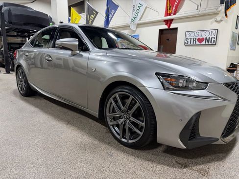 Used 2020 Lexus IS 300 F Sport image 14
