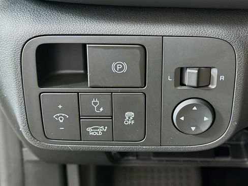 Used 2024 Hyundai Ioniq 6 SEL RWD image 17