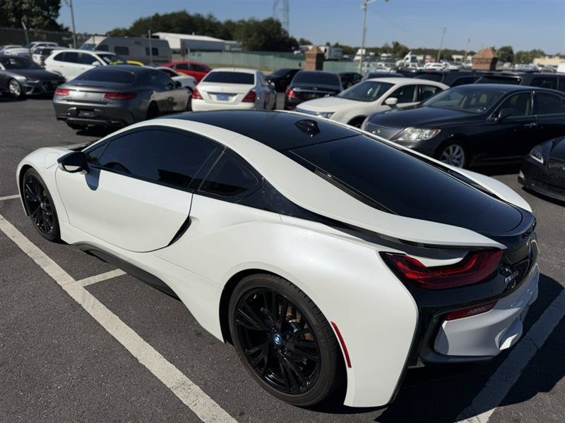 Used 2015 BMW i8 AWD/4WD image 10