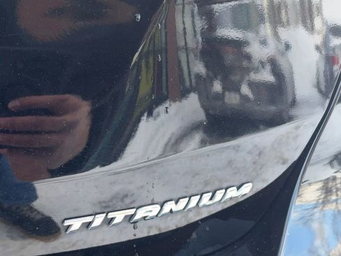 Used 2017 Ford Focus Titanium FWD image 28