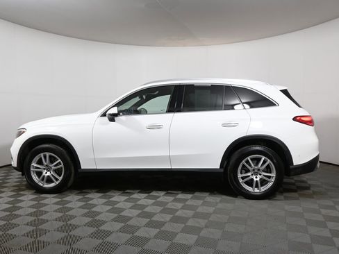 Certified 2023 Mercedes-Benz GLC 300 4MATIC image 2