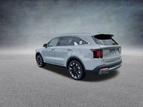 Used 2024 Kia Sorento SX image 17