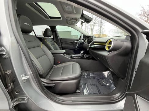 Certified 2024 Chevrolet Trax ACTIV w/ Sunroof Package image 22