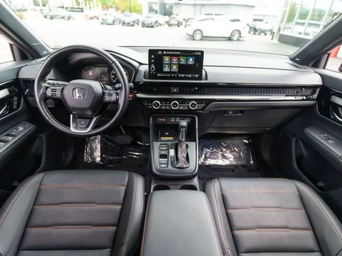 Used 2025 Honda CR-V Sport Touring image 15
