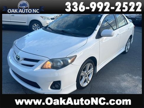 Used 2013 Toyota Corolla image 1