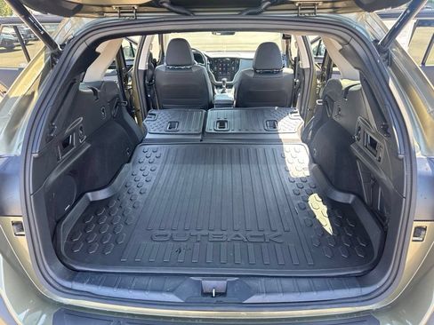 Used 2024 Subaru Outback Onyx Edition XT AWD/4WD image 17