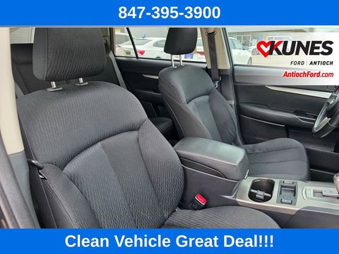 Used 2010 Subaru Outback 2.5i Premium AWD/4WD image 24