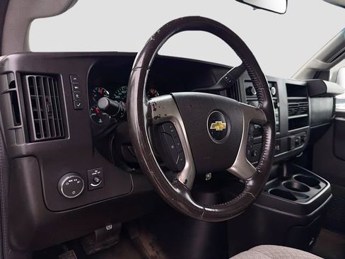 Used 2016 Chevrolet Express 3500 LT w/ LT Preferred Equipment Group image 12