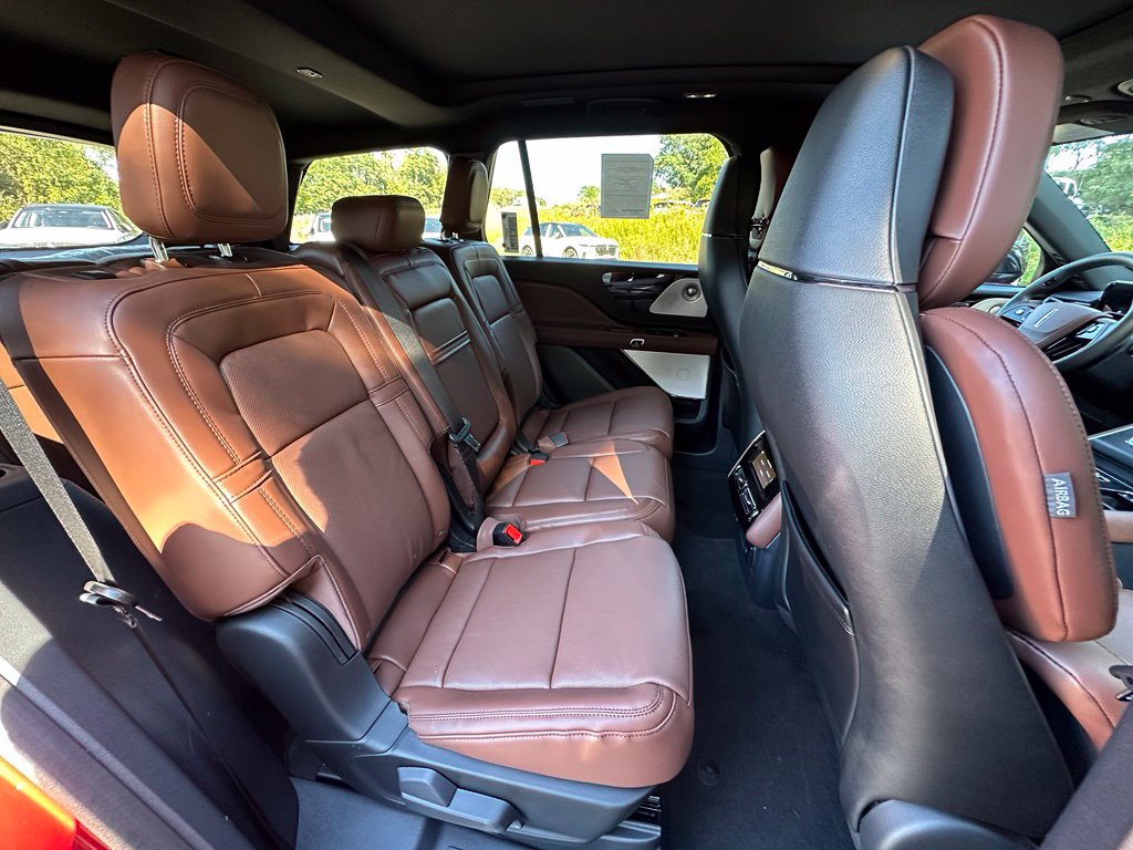 New 2027 Lincoln Aviator Reserve AWD/4WD image 26