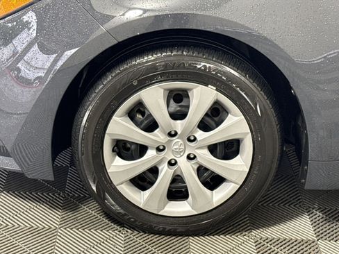 Used 2024 Toyota Corolla LE FWD image 12