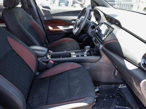 Used 2021 Nissan Kicks SR FWD image 16