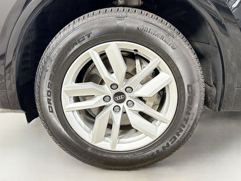 Certified 2023 Audi Q5 2.0T Premium w/ Convenience Package AWD/4WD image 29