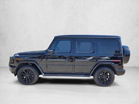 Used 2025 Mercedes-Benz G 550 image 8