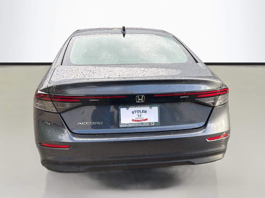 Used 2025 Honda Accord LX image 6