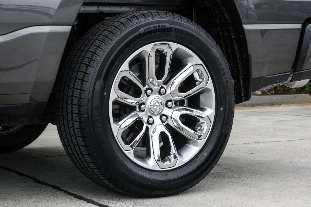 Used 2023 RAM 1500 Laramie AWD/4WD image 67