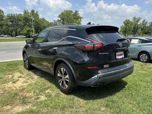 Used 2020 Nissan Murano SV AWD/4WD image 5
