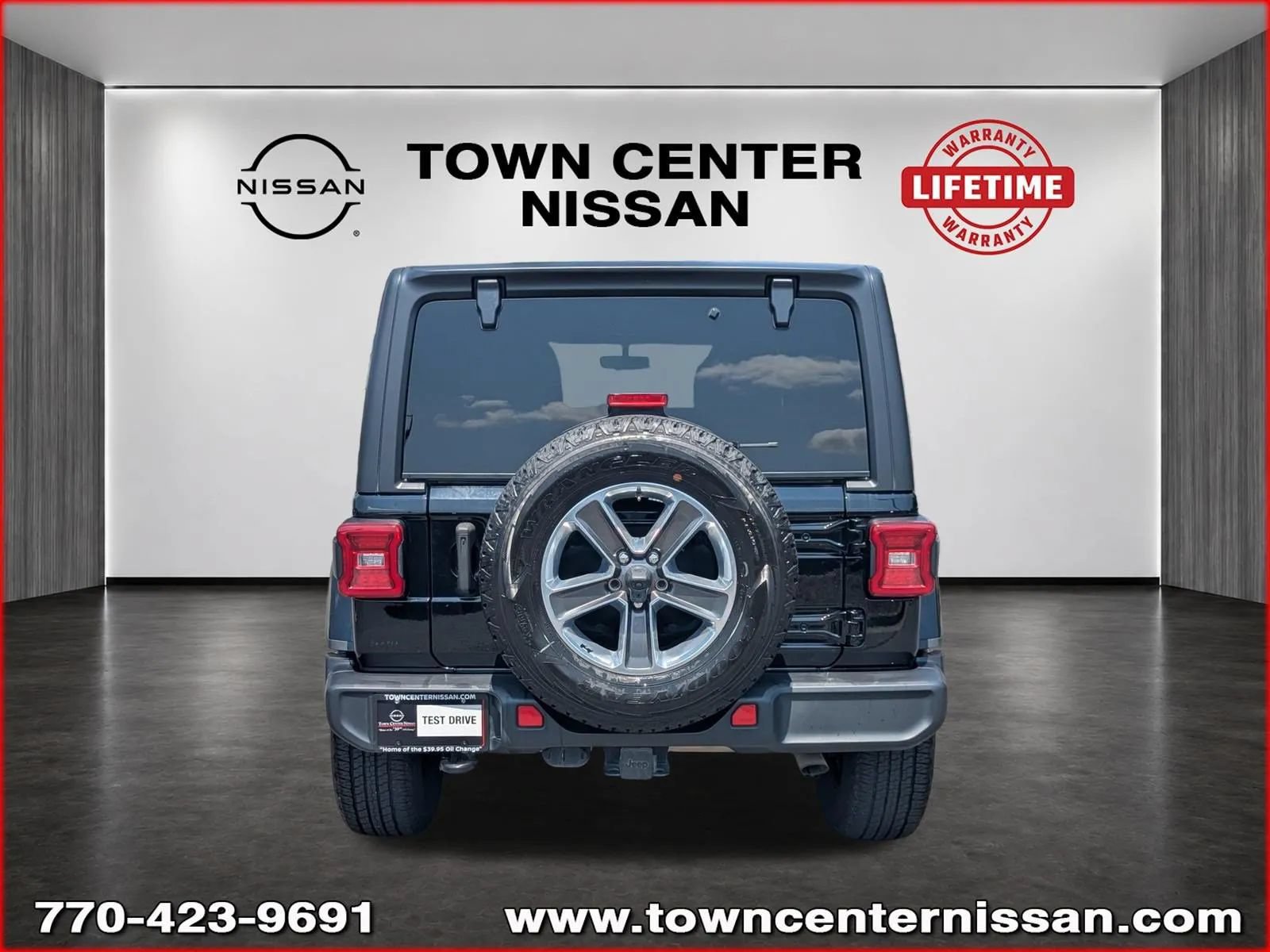 Used 2022 Jeep Wrangler Unlimited Sahara w/ LED Lighting Group AWD/4WD image 6