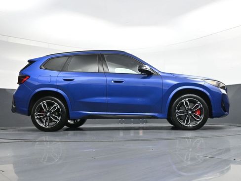 Used 2025 BMW X1 xDrive28i w/ Technology Package image 28