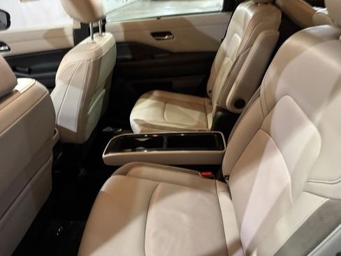 Certified 2023 Nissan Pathfinder SL w/ SL Premium Package image 26