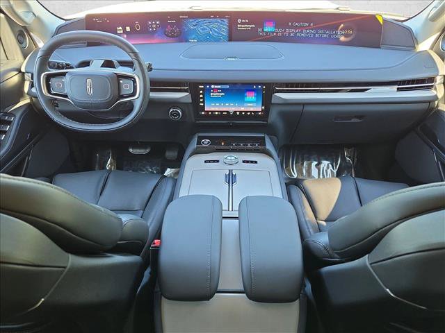 New 2027 Lincoln Navigator Premiere AWD/4WD image 15