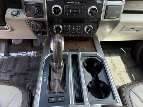 Used 2019 Ford F150 Limited AWD/4WD image 24