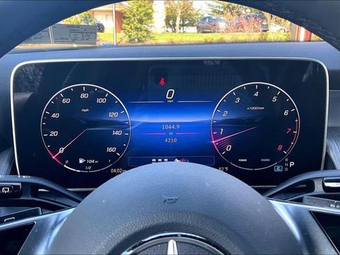 Used 2026 Mercedes-Benz GLC 300 4MATIC image 16