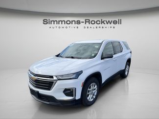 Used 2023 Chevrolet Traverse LS AWD/4WD video 1