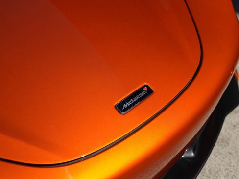 Used 2018 McLaren 720S Luxury image 15