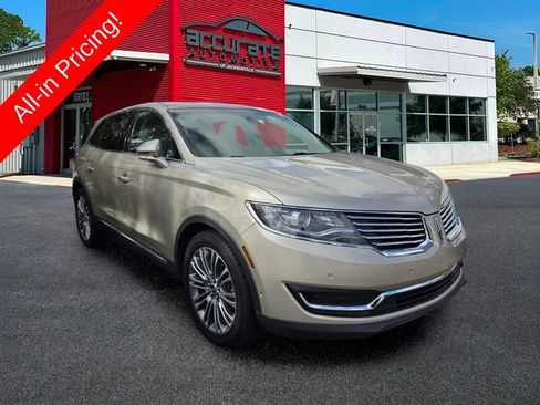 Used 2017 Lincoln MKX Reserve FWD image 2