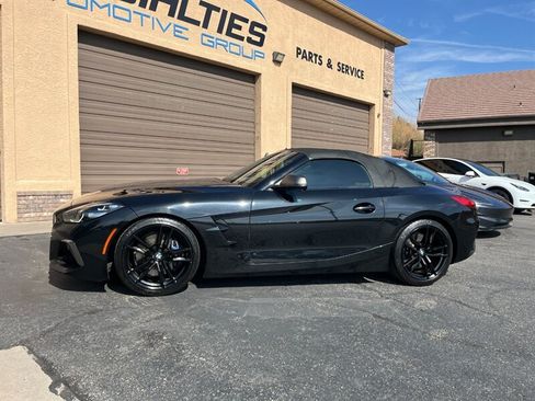 Used 2020 BMW Z4 M40i w/ Premium Package RWD image 3