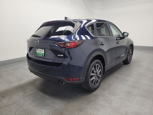 Used 2018 MAZDA CX-5 Touring w/ Preferred Equipment Package image 9