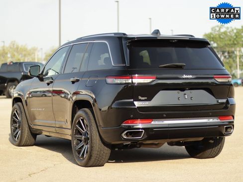 Used 2022 Jeep Grand Cherokee Overland w/ Luxury Tech Group IV image 5