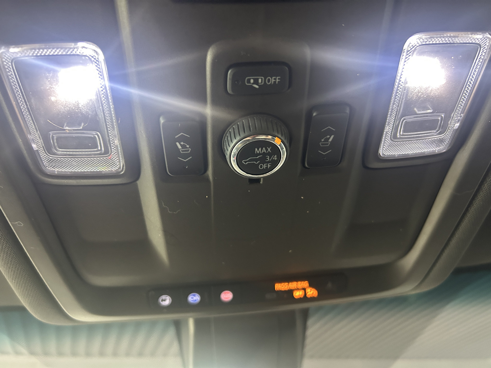 Used 2022 Chevrolet Tahoe LT w/ Luxury Package RWD image 23